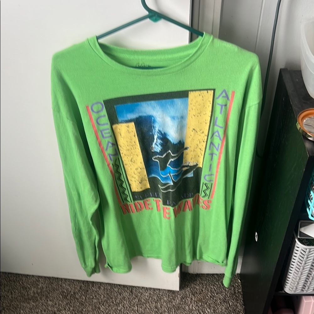 Green Graphic  Long Sleeve Shirt